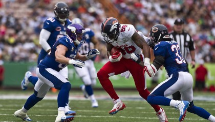 开云体育app-中超联赛中国女足爆冷 战术体系受质疑，中国女足反超