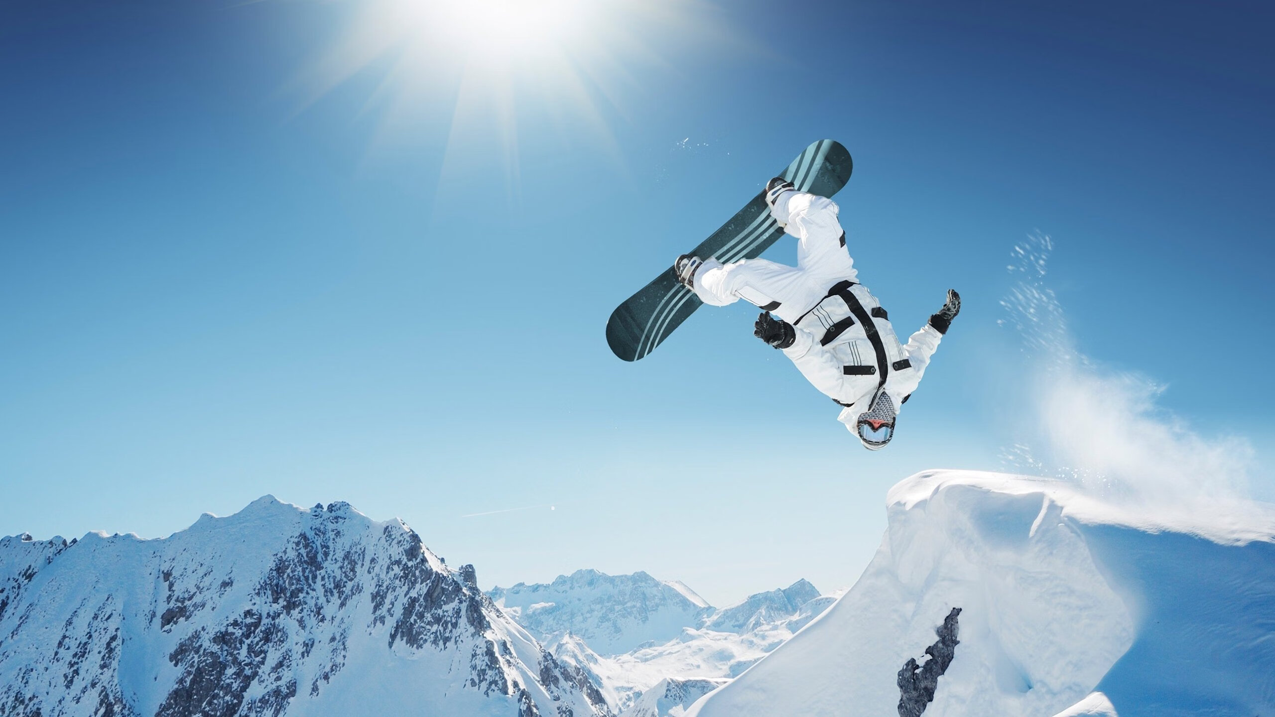 KAIYUNAPP-阿根廷马术代表队在巴黎奥运会团体障碍赛中获得铜牌，展现团队协作精神。